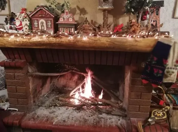 House With Big Garden * Corinth