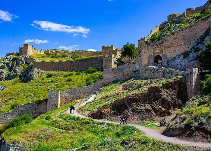 Prázdninový dům House With Big Garden Corinth