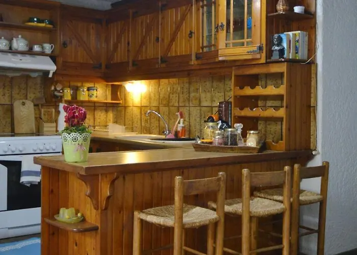 House With Big Garden Corinth